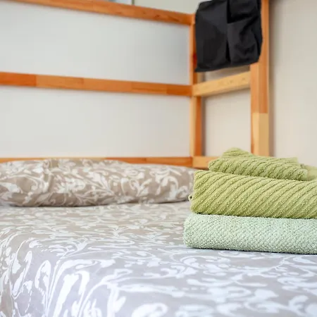 Comfortable In A Strategic Position Apartament *