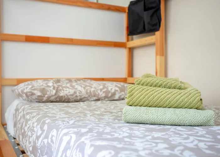 Comfortable In A Strategic Position Apartment *