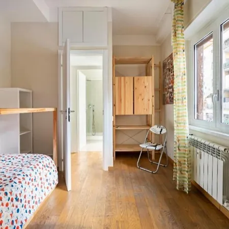 Comfortable In A Strategic Position Apartment *